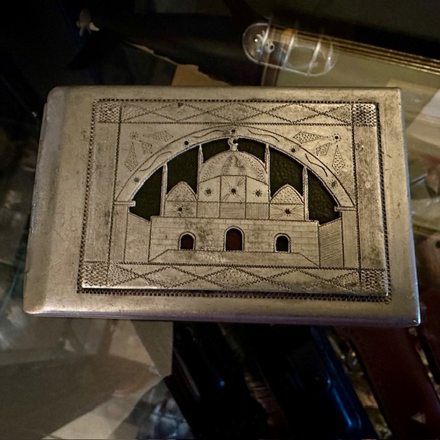 Ref: XXX - WW2 Italian Prisoner of War Cigarette Case Made form A Mess Tin.